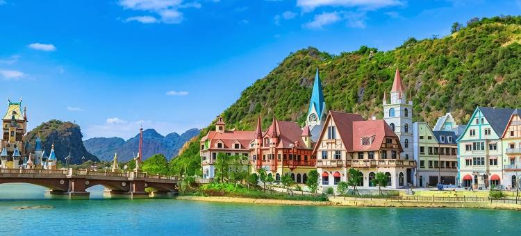 英德奥园巧克力海鸟栖居温泉度假别墅图片