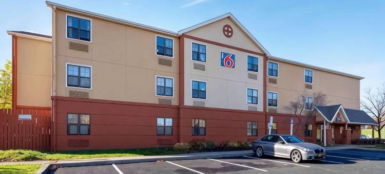 Motel 6 Suites Rochester Henrietta, NY图片