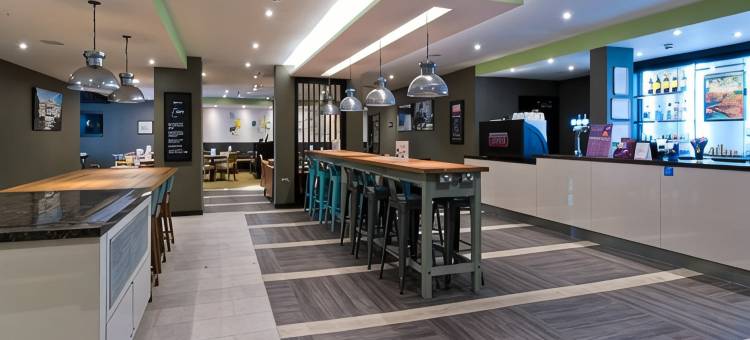 切斯特菲尔德市中心普瑞米尔酒店(Premier Inn Chesterfield Town Centre)图片