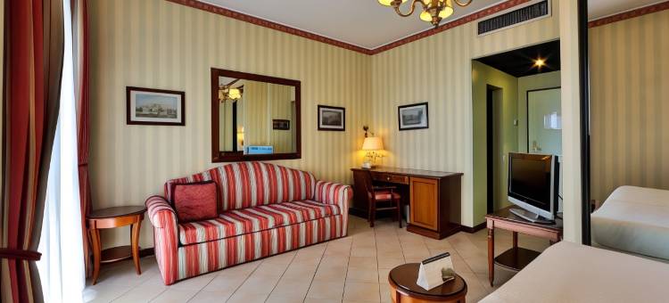 米兰康塔莎乔兰德乌娜威公寓酒店(UNA Hotels Hotel & Residence Contessa Jolanda Milano)图片