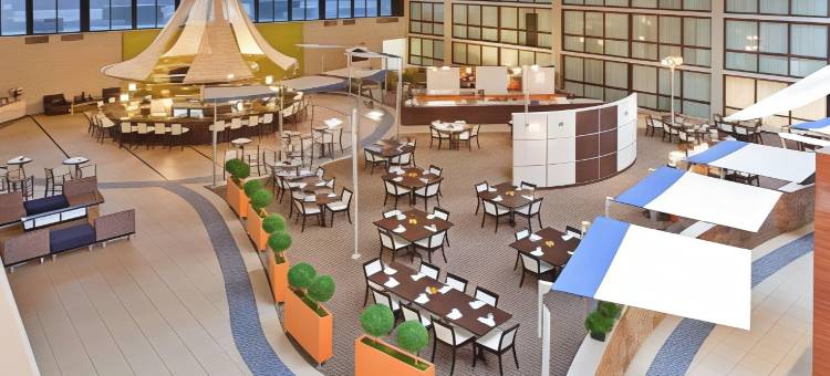 枫城贝斯特韦斯特酒店(Best Western Maple City Inn)图片