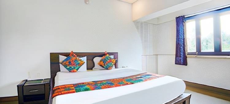 Fabhotel 舒适住宿(FabHotel Comfort Stays - Nr Miramar Beach)图片