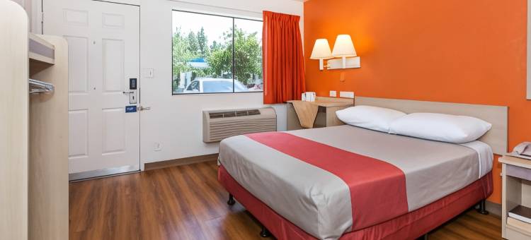 洛杉矶柔似密6号汽车旅馆(Motel 6 Rosemead, CA - Los Angeles)图片