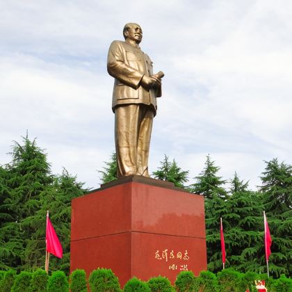 长沙+韶山+张家界+天门山+湘西+凤凰3日2晚跟团游