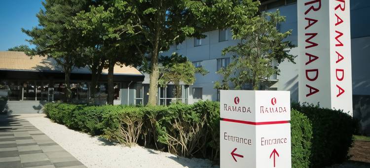 南米姆斯M25温德姆华美达酒店(Ramada by Wyndham South Mimms M25)图片