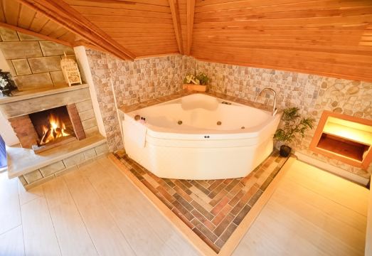 Agva Piazza Hotel Hotel Overview