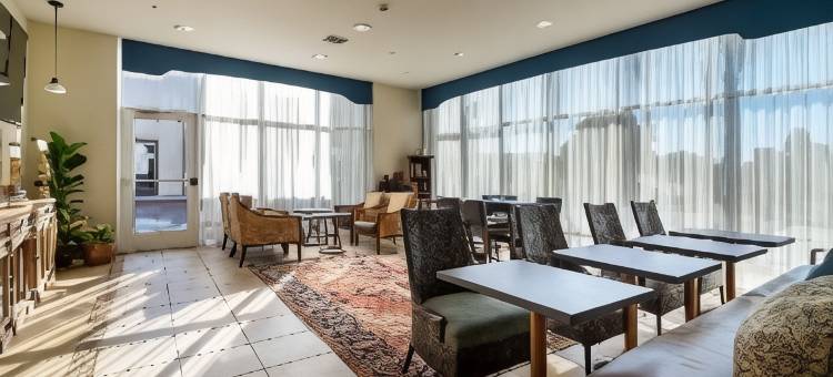 皇家橡树贝斯特韦斯特优质酒店(Best Western Plus Royal Oak Hotel)图片