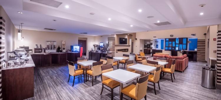 Best Western Plus Chateau Fort St. John图片