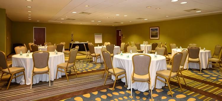 Holiday Inn Express 波士顿布罗克顿(Holiday Inn Express Brockton - Boston)图片