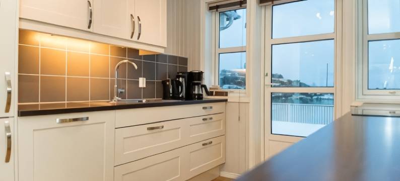 若布安勒盖特斯沃尔韦尔哈芬山林小屋(Rorbuene Svolvær Havn)图片