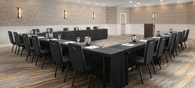 普罗维登斯机场希尔顿DoubleTree酒店(DoubleTree by Hilton Warwick Providence Airport)图片