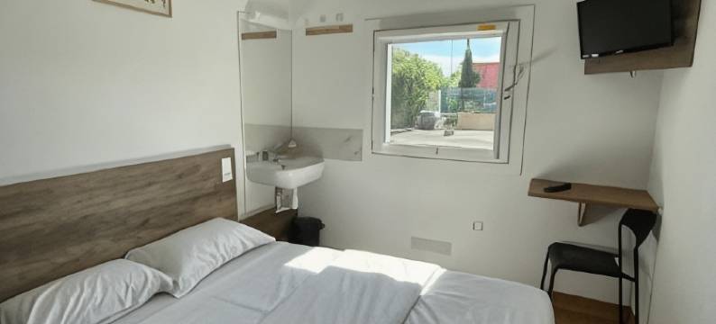 塔尼亚酒店(Hotel Thania)图片