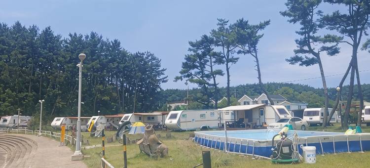 Taean Mongsanpo Holiday Park Caravan图片