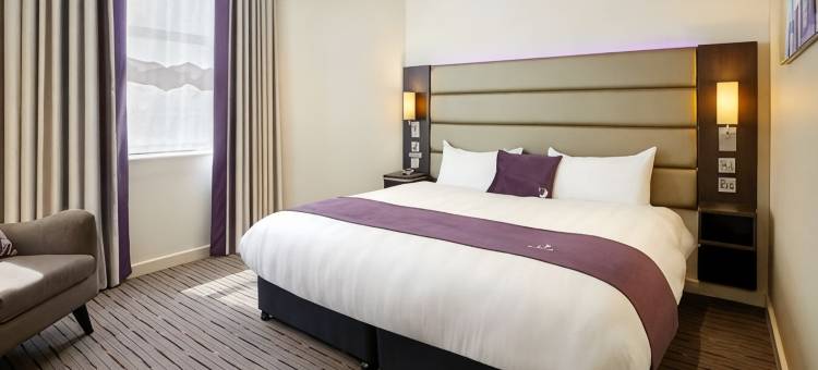 普瑞米尔酒店伦敦哈默史密斯 - 塔尔加斯路(Premier Inn London Hammersmith - Talgarth Road)图片