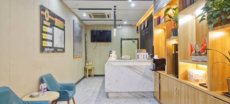速8酒店(港澳广场安医二附院地铁站店 )图片