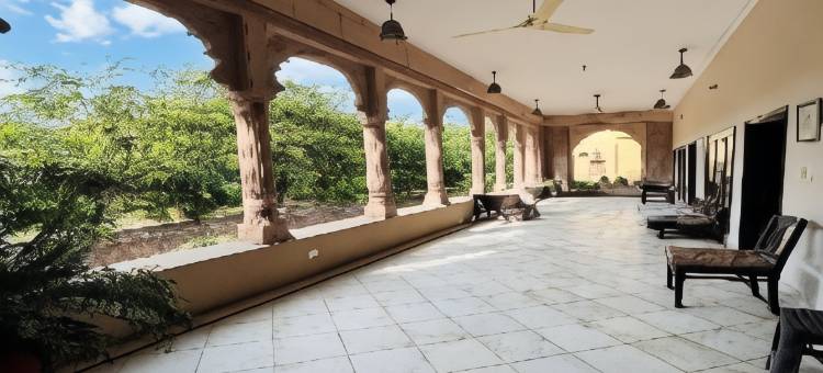 Hotel Karan Villas图片