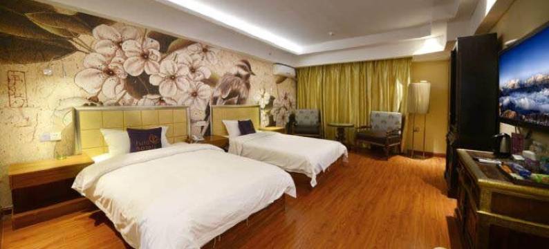 花美时美景酒店(洛阳王城公园地铁站店)图片