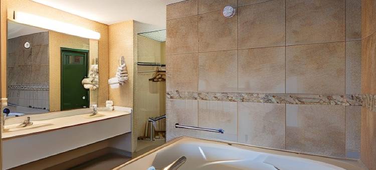 Angel Inn Near Imax, a Travelodge by Wyndham图片