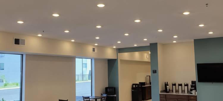 舒眠酒店及套房 - 竞技场区(Sleep Inn Greensboro - Coliseum Area)图片