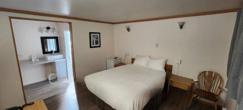 坎贝尔河河滨旅馆(Campbell River Lodge)图片