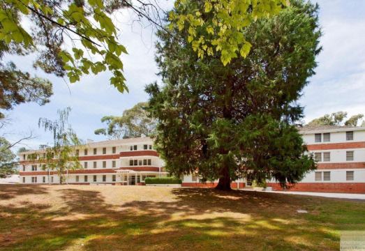 Linaker Motel Hotel Overview
