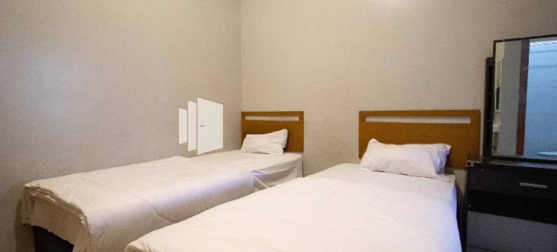 De Kost Solo Mitra RedDoorz图片