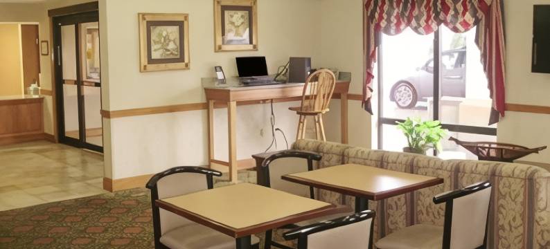 塔勒阔罗德威酒店(Quality Inn Tahlequah South)图片