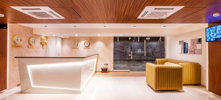 Treebo高级传统大酒店，塞恩(Treebo Premium Heritage Grand -Majiwada Thane)图片