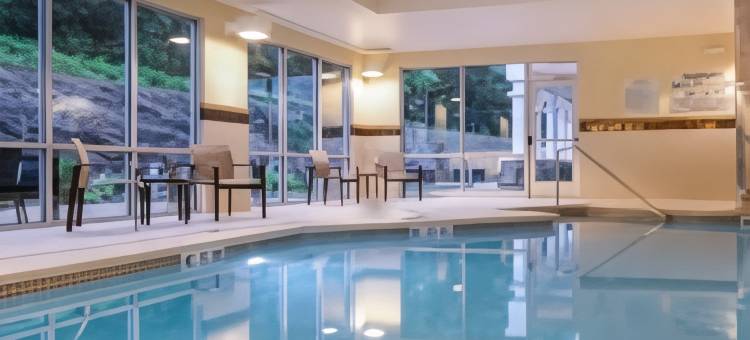 莱诺克斯伯克希尔万怡酒店(Courtyard Lenox Berkshires)图片