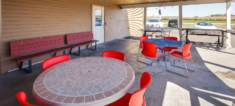 SureStay Hotel by Best Western Thomson图片