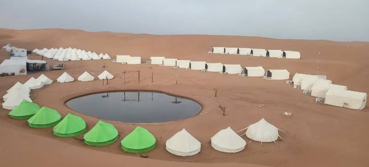 沙湖星空露营地特色民宿(阳光巷分店)图片