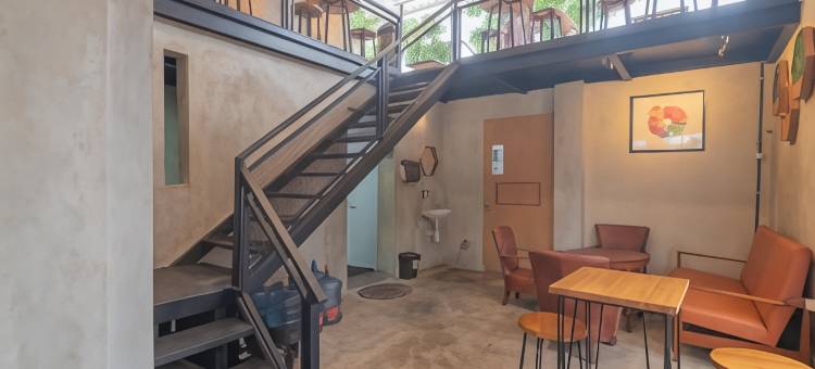 红多兹酒店-近加鲁特广场(RedDoorz Near Alun-Alun Garut)图片