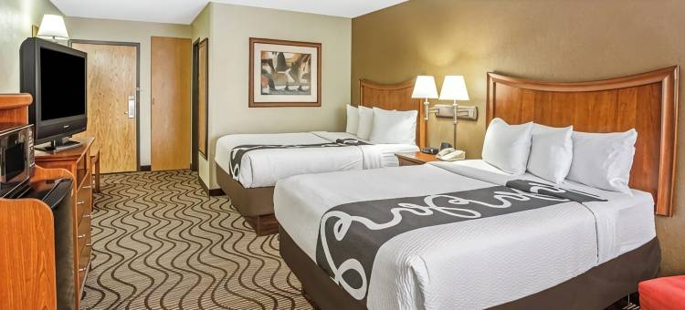 明尼阿波利斯明尼通卡拉昆塔温德姆套房酒店(La Quinta Inn & Suites by Wyndham Minneapolis-Minnetonka)图片