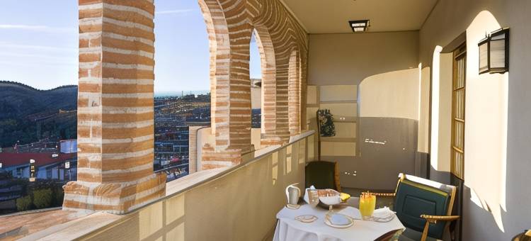 普拉森西亚旅馆(Parador de Plasencia)图片