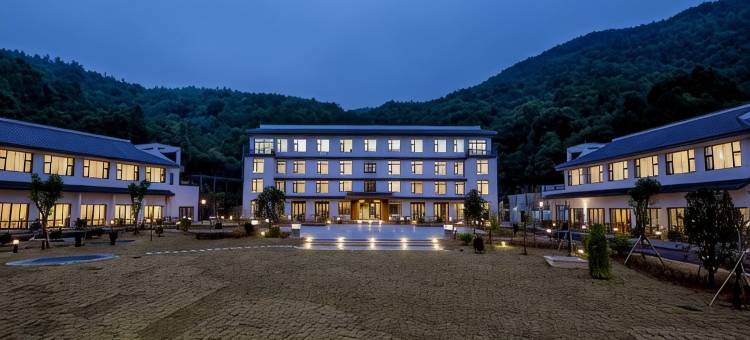 九鲤湖禧梦山庄图片