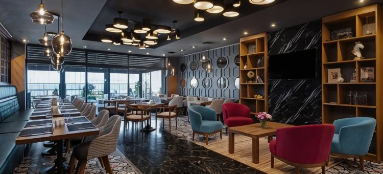 特拉布宗瑞享酒店(Mövenpick Hotel Trabzon)图片