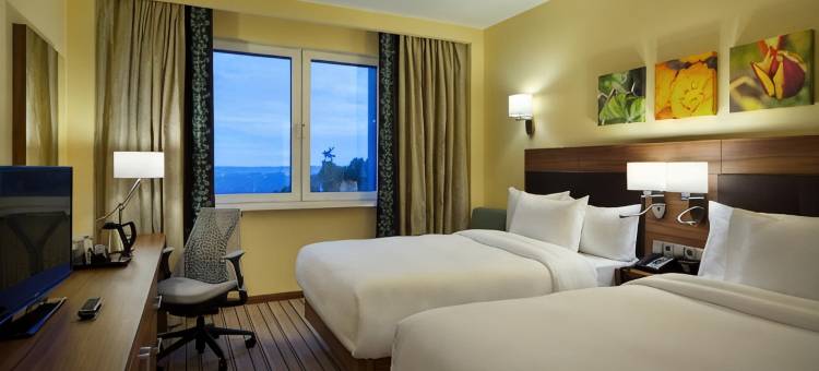 乌法河畔希尔顿花园酒店(Hilton Garden Inn Ufa Riverside)图片