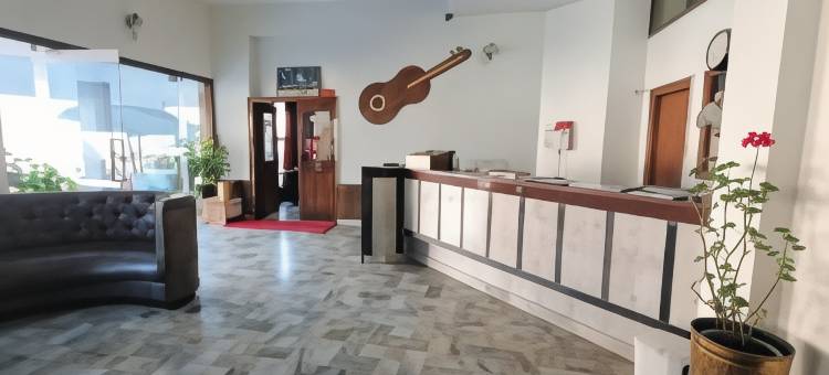 多纳吉里酒店(Hotel Dronagiri)图片