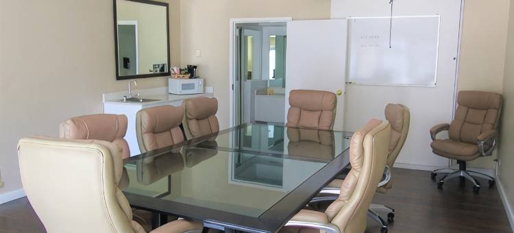 克拉丽奥酒店 - 近中国湖海军基地(Clarion Inn Near China Lake Naval Station)图片