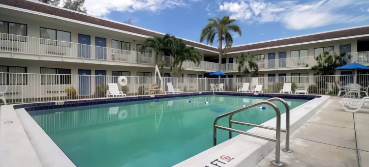 达尼亚滩6号汽车旅馆(Motel 6 Dania Beach, FL)图片