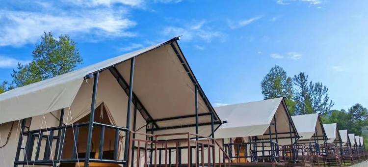 泾源雅豪国际滑雪场酒店图片