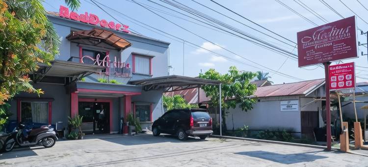 RedDoorz Syariah Near Tugu Dodol Kandangan图片