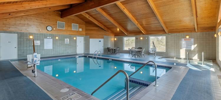 杰克逊舒适套房酒店 - 西区(Comfort Inn & Suites Jackson - West Bend)图片