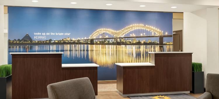 孟菲斯沃尔夫切斯拉昆塔温德姆套房酒店(La Quinta Inn & Suites by Wyndham Memphis Wolfchase)图片