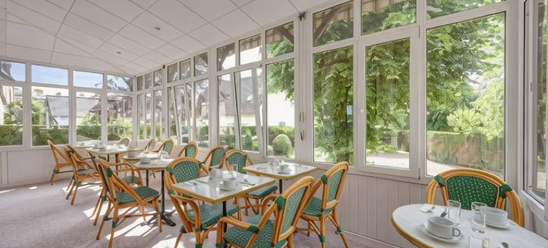 BRIT HOTEL CONFORT 巴尼奥勒斯诺曼底(Brit Hotel Confort Bagnoles Normandie)图片