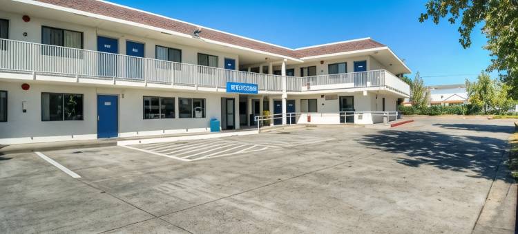 北雷丁6号汽车旅馆(Motel 6 Redding, CA - North)图片