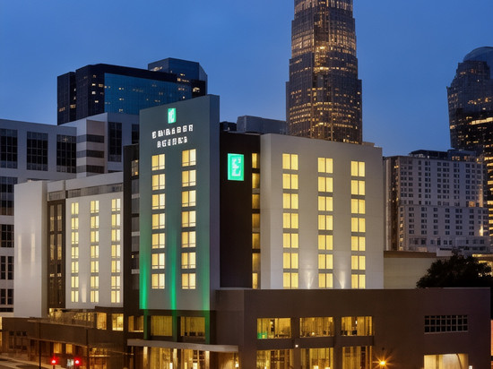 夏洛特上城希尔顿安泊酒店