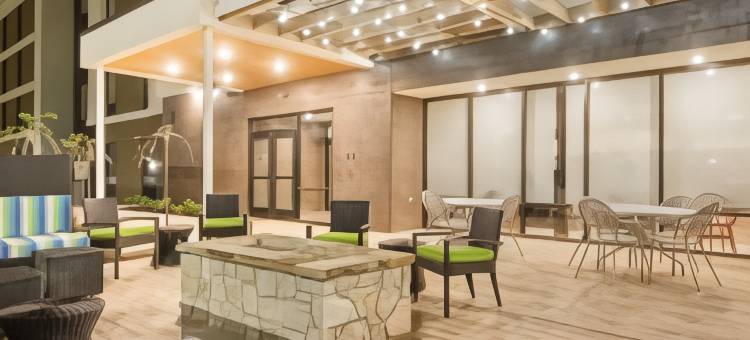 俄克拉何马城州育空市希尔顿惠庭酒店(Home 2 Suites by Hilton - Yukon)图片