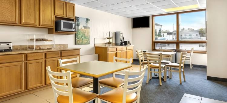 张伯伦李斯贝斯特韦斯特酒店(Best Western Lees Motor Inn)图片