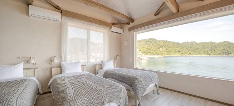 "COVE KAWANA" Shabby Chic Izu Ocean Front Villa图片